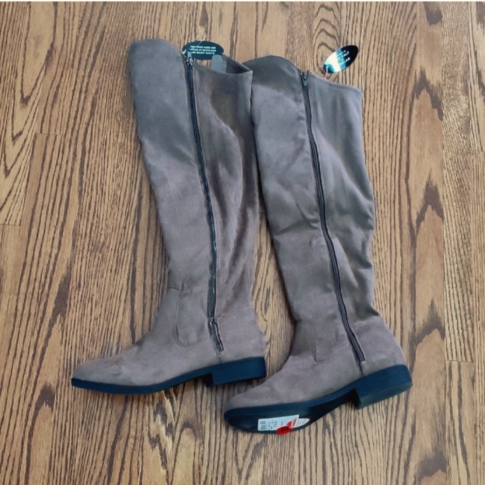 Brown/Taupe Faux Suede Boots